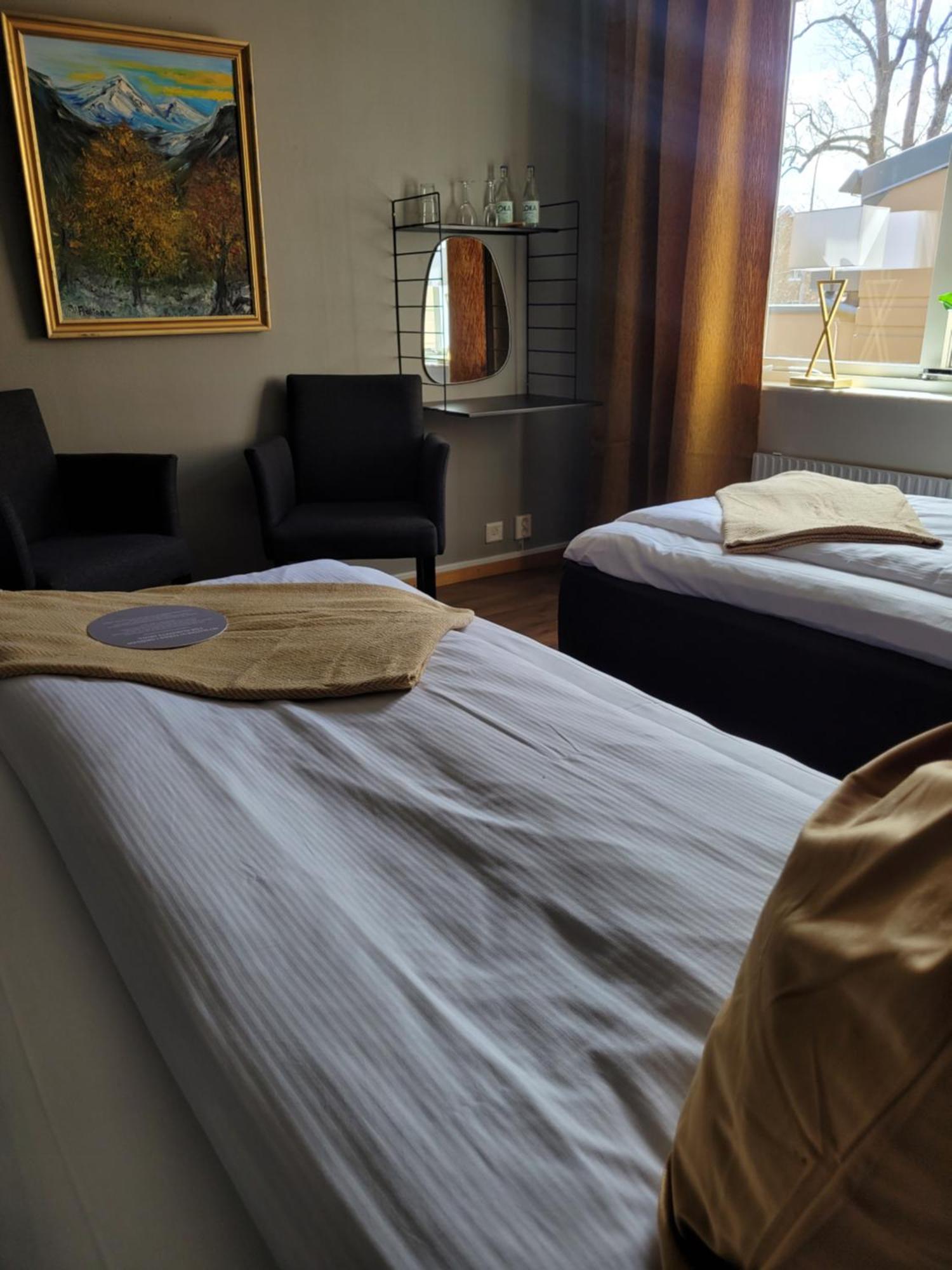 Arena Hotell Vanersborg Exterior photo